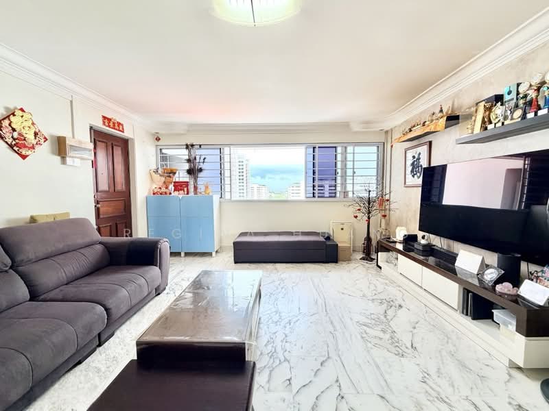 51 New Upper Changi Road, 51 New Upper Changi Road, 3 Bedrooms, 904 sqft, HDB Flat For Sale, by Regina Huang, 500164974 - Living Room - PropertyGuru.com.sg