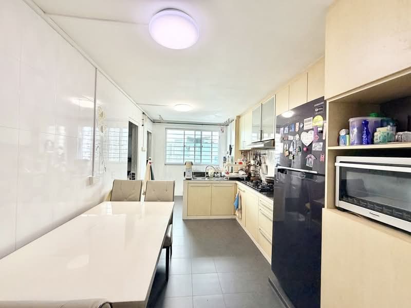 51 New Upper Changi Road, 51 New Upper Changi Road, 3 Bedrooms, 904 sqft, HDB Flat For Sale, by Regina Huang, 500164974 - Kitchen - PropertyGuru.com.sg