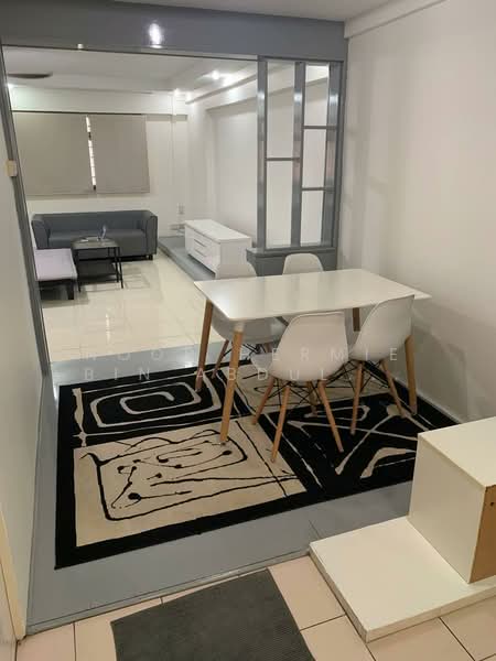 874 Woodlands Street 82, 874 Woodlands Street 82, 3 Bedrooms, 1,195 sqft, HDB Flat For Sale, by Noor Hermie Bin Abdul Malek, 500164978 - Dedicated Dining Space - PropertyGuru.com.sg