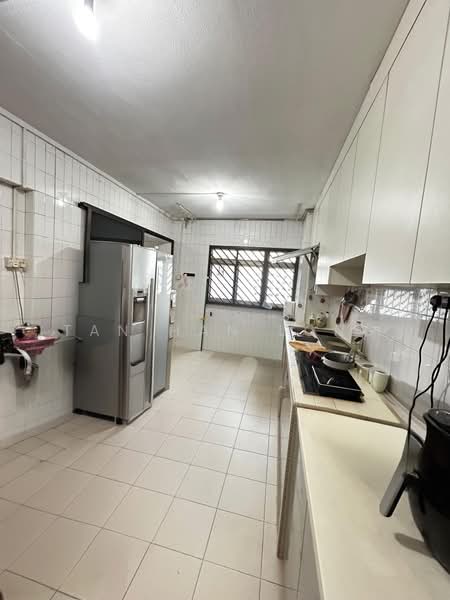 151 Petir Road, 151 Petir Road, 4 Bedrooms, 1,563 sqft, HDB Flat For Sale, by Tan Han Long, 500164982 - Kitchen - PropertyGuru.com.sg