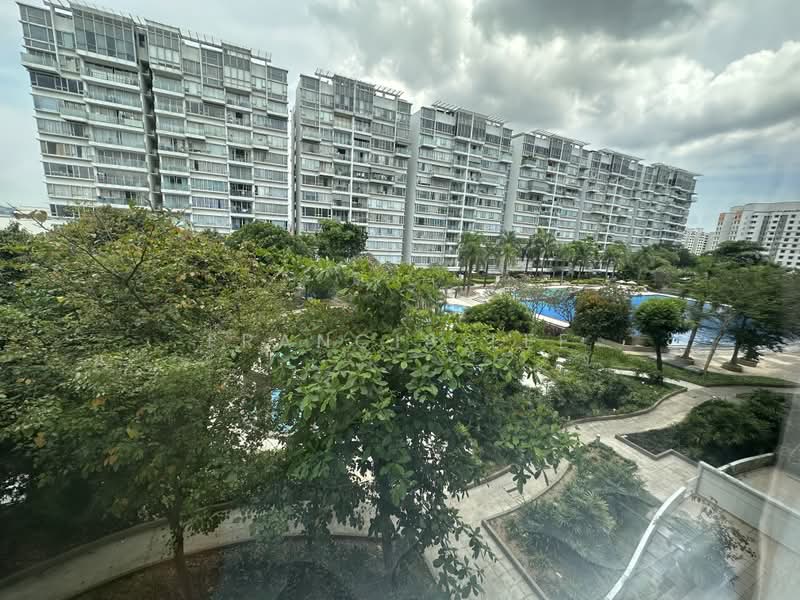 The Centris, 87 Jurong West Central 3, Room Rental, 120 sqft, Condominium For Rent, by Francis Lee, 500164984 - Exterior - PropertyGuru.com.sg