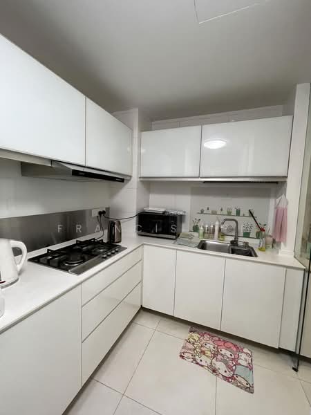 The Centris, 87 Jurong West Central 3, Room Rental, 120 sqft, Condominium For Rent, by Francis Lee, 500164984 - Kitchen - PropertyGuru.com.sg