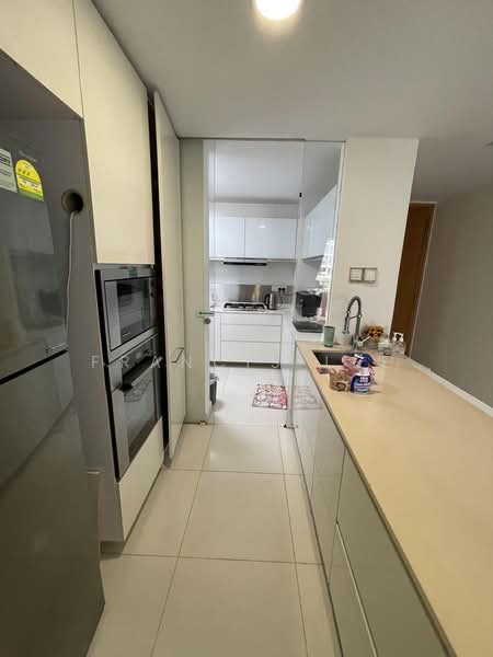 The Centris, 87 Jurong West Central 3, Room Rental, 120 sqft, Condominium For Rent, by Francis Lee, 500164984 - Kitchen - PropertyGuru.com.sg