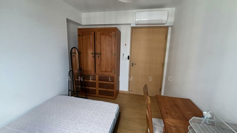 209A Clementi avenue 6, 209A Clementi Avenue 6, Room Rental, 150 sqft, HDB Flat For Rent, by Jane Lim S C, 500165000 - Bedroom - PropertyGuru.com.sg