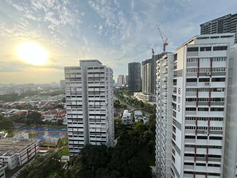 606 Clementi West Street 1, 606 Clementi West Street 1, 3 Bedrooms, 1,281 sqft, HDB Flat For Rent, by Tan Hock Siew, 500165006 - Exterior - PropertyGuru.com.sg