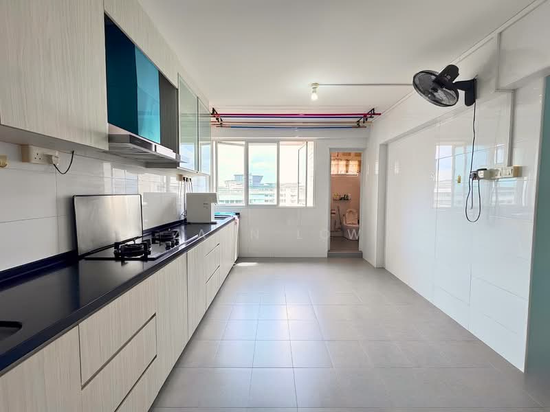 103 Pasir Ris Street 12, 103 Pasir Ris Street 12, 3 Bedrooms, 1,109 sqft, HDB Flat For Sale, by Zann Low, 500165039 - Kitchen - PropertyGuru.com.sg