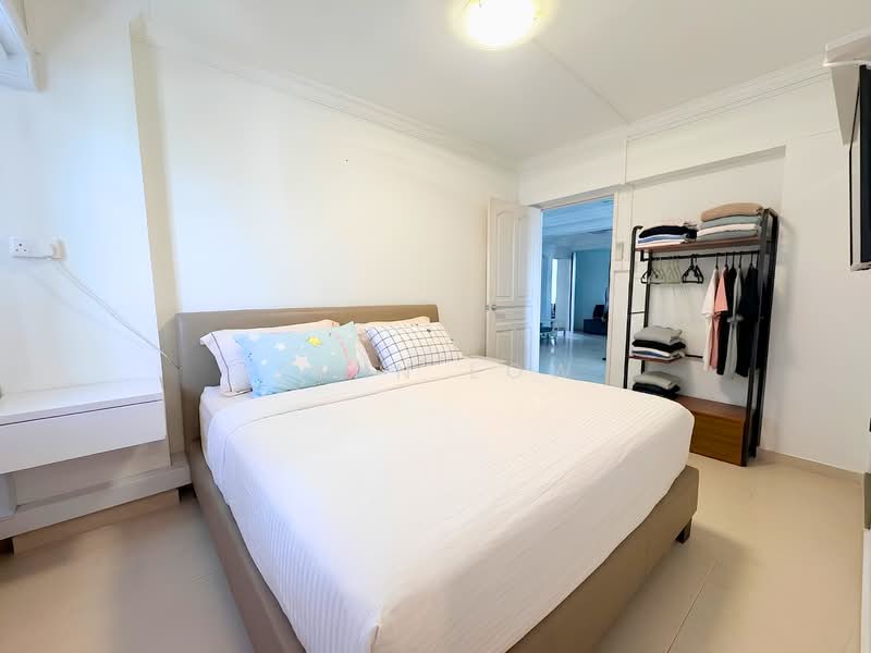 103 Pasir Ris Street 12, 103 Pasir Ris Street 12, 3 Bedrooms, 1,109 sqft, HDB Flat For Sale, by Zann Low, 500165039 - Bedroom - PropertyGuru.com.sg