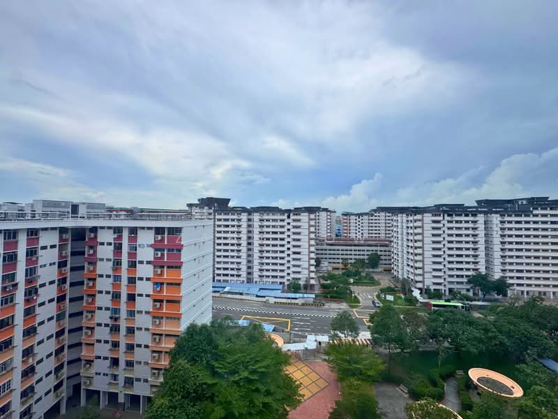 103 Pasir Ris Street 12, 103 Pasir Ris Street 12, 3 Bedrooms, 1,109 sqft, HDB Flat For Sale, by Zann Low, 500165039 - Exterior - PropertyGuru.com.sg