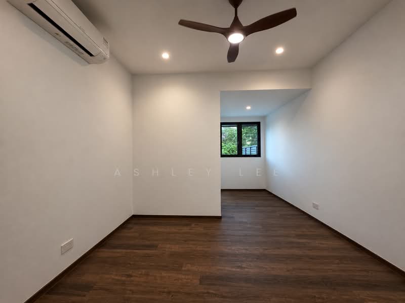 Greenridge, Eng Kong, , 6 Bedrooms, 3,400 sqft, Terraced House For Rent, by Ashley Lee, 500165041 - Bedroom 2 Ensuite (actual) - PropertyGuru.com.sg
