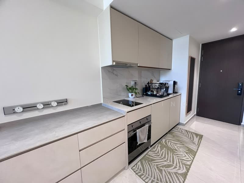 Kopar At Newton, 4 Makeway Avenue, 2 Bedrooms, 689 sqft, Condominium For Sale, by Wong Yan Ling, 500165052 - Kitchen - PropertyGuru.com.sg