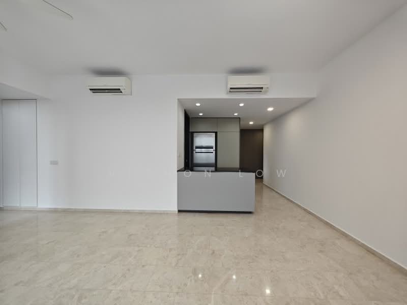 Park Colonial, 2 Woodleigh Lane, 4 Bedrooms, 1,249 sqft, Condominium For Rent, by Vernon Low, 500165059 - PropertyGuru.com.sg