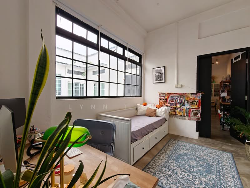 ❤️GIANT⚡️Rare Heritage Walk-up Apartment in East Coast Within 1km to Tao Nan School, Lorong Stangee/ Stangee Place/ East Coast Road, 2 Bedrooms, 1,012 sqft, Walk-up Apartment For Sale, by Lynn Tiang, 500165066 - Bedroom - PropertyGuru.com.sg