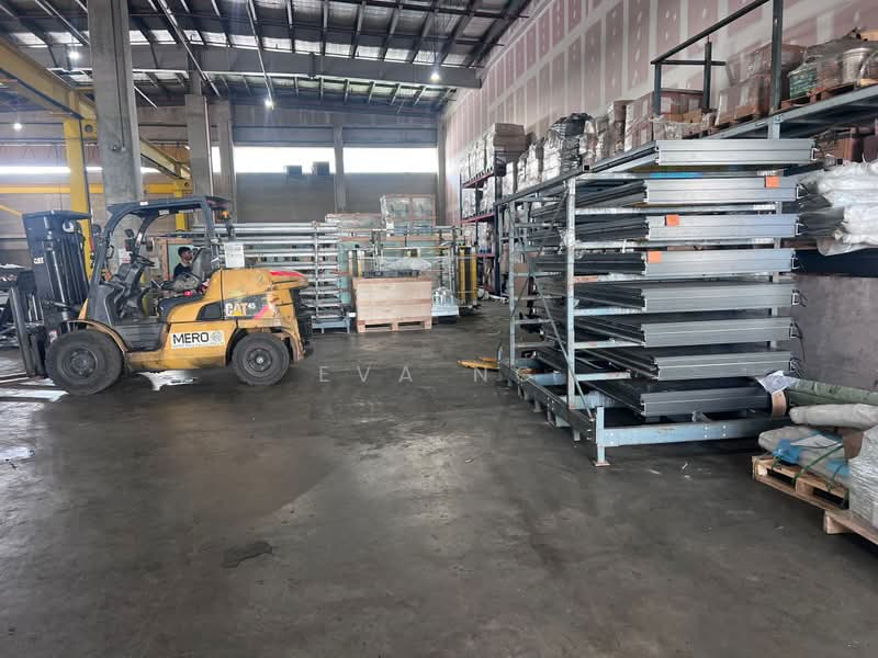 Penjuru Road, Penjuru Road, 5,000 sqft, Factory / Workshop (B2) For Rent, by Eva Ng, 500165090 - Interior - CommercialGuru.com.sg