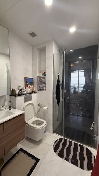Spottiswoode 18, 18 Spottiswoode Park Road, 1 Bedroom, 387 sqft, Condominium For Sale, by Genevieve Tan 陈仪珠, 500165094 - Bathroom - PropertyGuru.com.sg
