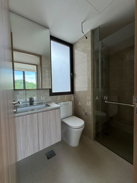 The Botany at Dairy Farm, 9 Dairy Farm Walk, 3 Bedrooms, 1,238 sqft, Condominium For Rent, by Lim Jie Han Graham, 500165099 - Bathroom - PropertyGuru.com.sg