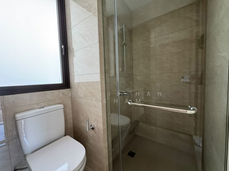 The Botany at Dairy Farm, 9 Dairy Farm Walk, 3 Bedrooms, 1,238 sqft, Condominium For Rent, by Lim Jie Han Graham, 500165099 - Bathroom - PropertyGuru.com.sg