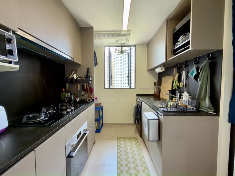 Parc Greenwich, 35 Fernvale Lane, 2 Bedrooms, 990 sqft, Executive Condominium For Rent, by Yvonne Lai, 500165103 - Kitchen - PropertyGuru.com.sg