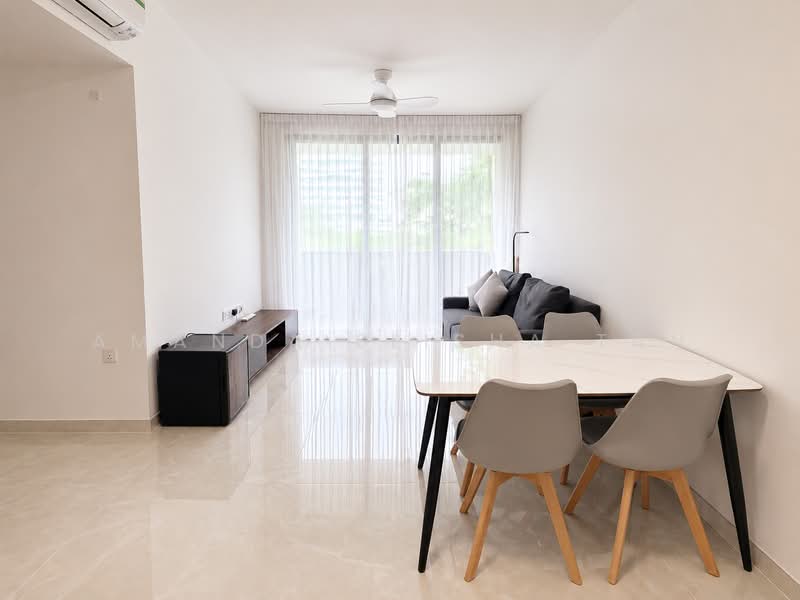 Penrose, 22 Sims Drive, 3 Bedrooms, 936 sqft, Condominium For Sale, by Amanda Elisha Tan, 500165110 - Living Room - PropertyGuru.com.sg
