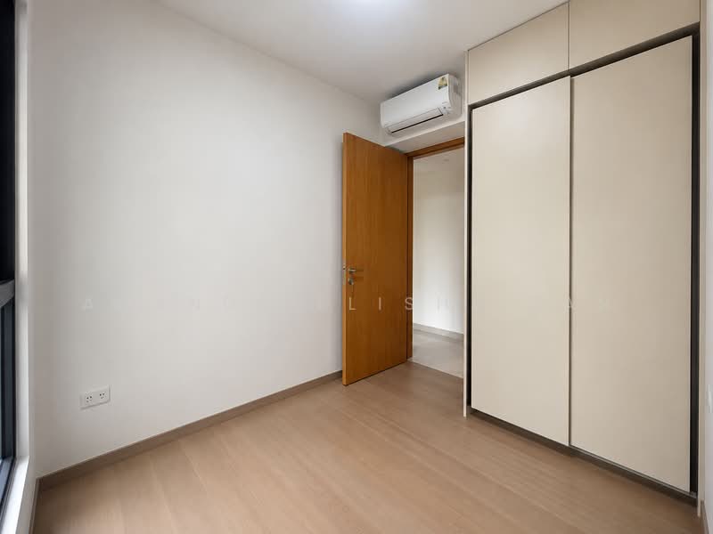 Penrose, 22 Sims Drive, 3 Bedrooms, 936 sqft, Condominium For Sale, by Amanda Elisha Tan, 500165110 - Bedroom 2 - PropertyGuru.com.sg