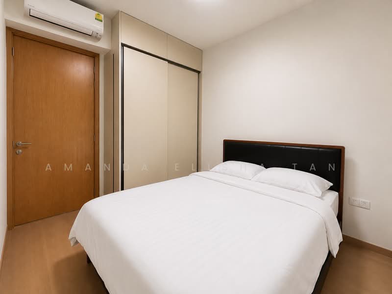 Penrose, 22 Sims Drive, 3 Bedrooms, 936 sqft, Condominium For Sale, by Amanda Elisha Tan, 500165110 - Master Bedroom - PropertyGuru.com.sg