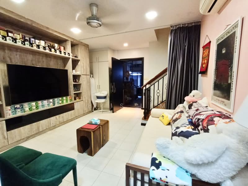 Horizon Green, Ang Mo Kio Avenue 2, 5 Bedrooms, 3,111 sqft, Terraced House For Sale, by Chris Lim, 500165111 - Living Room - PropertyGuru.com.sg