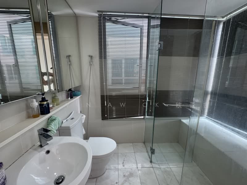 Kovan Residences, 7A Kovan Road, 3 Bedrooms, 1,442 sqft, Condominium For Sale, by Calvin Aw CK 欧晋吉, 500165123 - Bathroom - PropertyGuru.com.sg