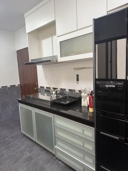 Cashew Heights, 95 Cashew Road, Room Rental, 150 sqft, Condominium For Rent, by Melody Azyliae Chiam, 500165126 - Kitchen - PropertyGuru.com.sg