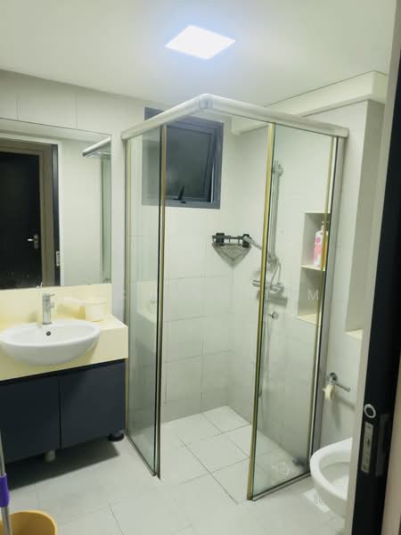 Pinnacle @ Duxton, 1G Cantonment Road, Room Rental, 120 sqft, HDB Flat For Rent, by Richard Lim, 500165139 - Bathroom - PropertyGuru.com.sg