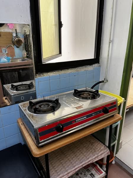 94 Commonwealth Drive, 94 Commonwealth Drive, 3 Bedrooms, 646 sqft, HDB Flat For Rent, by Daphne Wong, 500165140 - Kitchen - PropertyGuru.com.sg