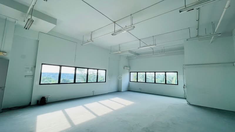 Premier @ Kaki Bukit, 10 Kaki Bukit Avenue 4, 1,087 sqft, Light Industrial (B1) For Sale, by Laven Loo 吕欣颐, 500165156 - CommercialGuru.com.sg