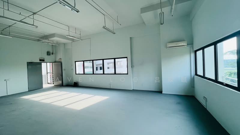 Premier @ Kaki Bukit, 10 Kaki Bukit Avenue 4, 1,087 sqft, Light Industrial (B1) For Sale, by Laven Loo 吕欣颐, 500165156 - CommercialGuru.com.sg