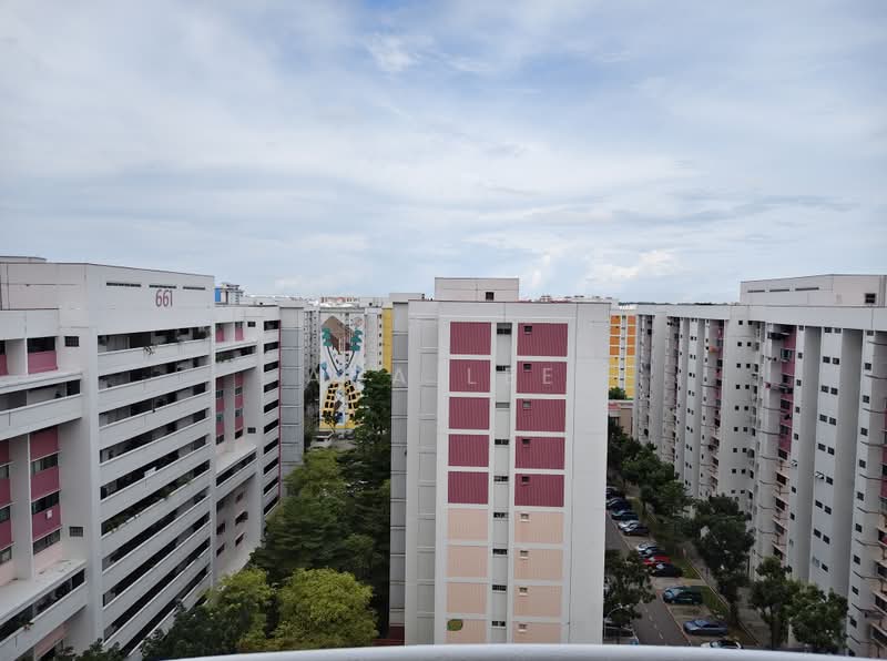 657 Hougang Avenue 8, 657 Hougang Avenue 8, 3 Bedrooms, 1,291 sqft, HDB Flat For Rent, by Ada Lee, 500165157 - Exterior - PropertyGuru.com.sg