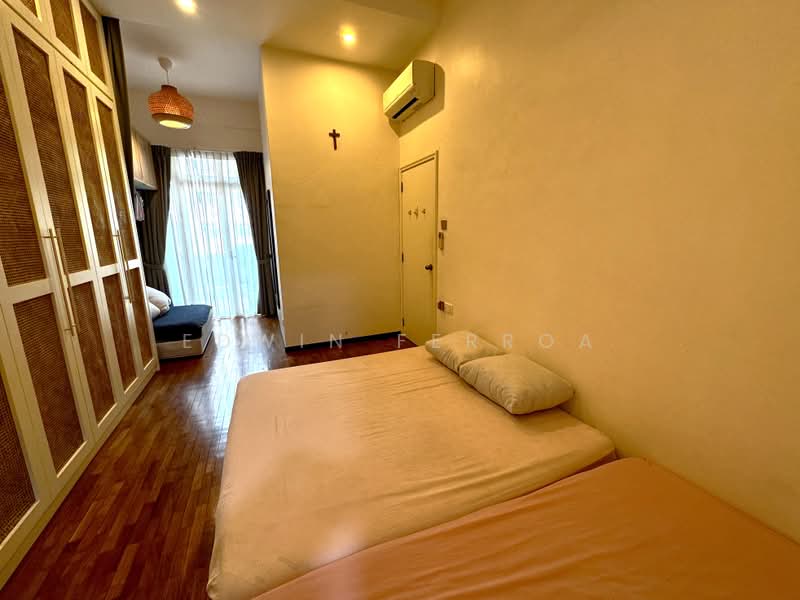 Seletar Springs Condominium, 102 Gerald Drive, 3 Bedrooms, 1,582 sqft, Condominium For Sale, by Edwin Ferroa, 500165160 - Bedroom - PropertyGuru.com.sg
