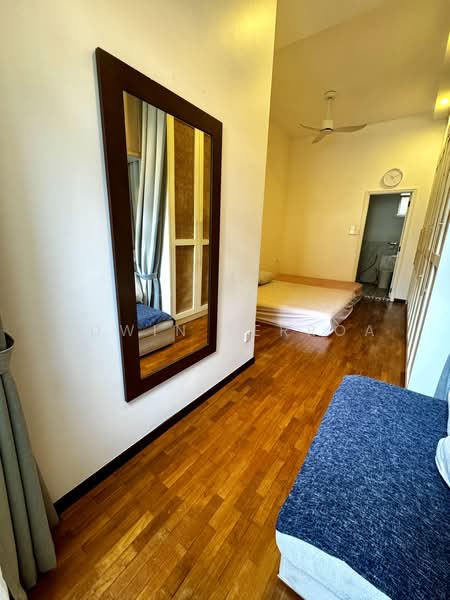 Seletar Springs Condominium, 102 Gerald Drive, 3 Bedrooms, 1,582 sqft, Condominium For Sale, by Edwin Ferroa, 500165160 - Bedroom - PropertyGuru.com.sg