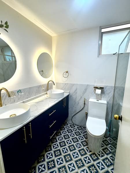 Seletar Springs Condominium, 102 Gerald Drive, 3 Bedrooms, 1,582 sqft, Condominium For Sale, by Edwin Ferroa, 500165160 - Bathroom - PropertyGuru.com.sg