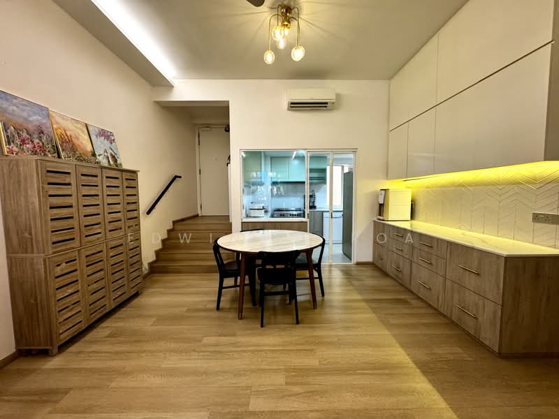 Seletar Springs Condominium, 102 Gerald Drive, 3 Bedrooms, 1,582 sqft, Condominium For Sale, by Edwin Ferroa, 500165160 - Dining - PropertyGuru.com.sg