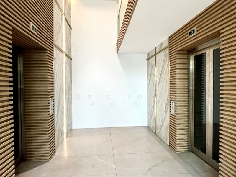 Ubi Ave Building B1, Ubi Ave / Eunos / Paya Lebar, Eunos / Geylang / Paya Lebar, 96,549 sqft, Light Industrial (B1) For Sale, by Cedric Edwin Pinto, 500165162 - Lift Lobby - CommercialGuru.com.sg