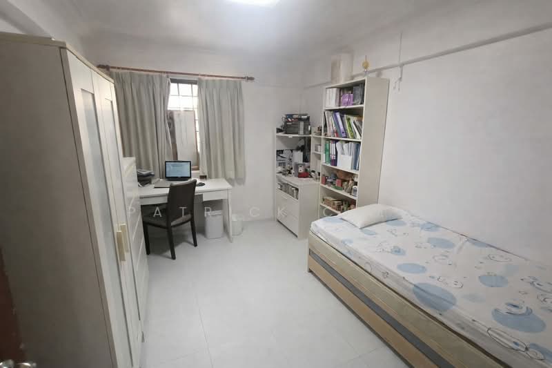 404 Bedok North Avenue 3, 404 Bedok North Avenue 3, 3 Bedrooms, 990 sqft, HDB Flat For Sale, by Patrick Chee, 500165166 - Bedroom - PropertyGuru.com.sg
