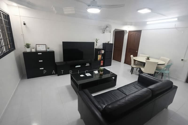 404 Bedok North Avenue 3, 404 Bedok North Avenue 3, 3 Bedrooms, 990 sqft, HDB Flat For Sale, by Patrick Chee, 500165166 - Living Room - PropertyGuru.com.sg