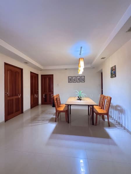 671C Jurong West Street 65, 671C Jurong West Street 65, 4 Bedrooms, 1,356 sqft, HDB Flat For Sale, by Vanessa Duan, 500165167 - Dining Room - PropertyGuru.com.sg