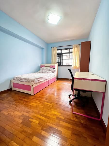671C Jurong West Street 65, 671C Jurong West Street 65, 4 Bedrooms, 1,356 sqft, HDB Flat For Sale, by Vanessa Duan, 500165167 - Bedroom - PropertyGuru.com.sg