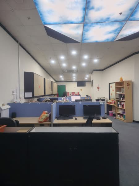 Mactech Building, 2 Kallang Pudding Road, 1,195 sqft, Light Industrial (B1) For Sale, by Jennifer Tan, 500165173 - Interior - CommercialGuru.com.sg