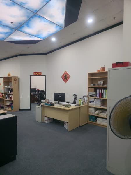 Mactech Building, 2 Kallang Pudding Road, 1,195 sqft, Light Industrial (B1) For Sale, by Jennifer Tan, 500165173 - Interior - CommercialGuru.com.sg