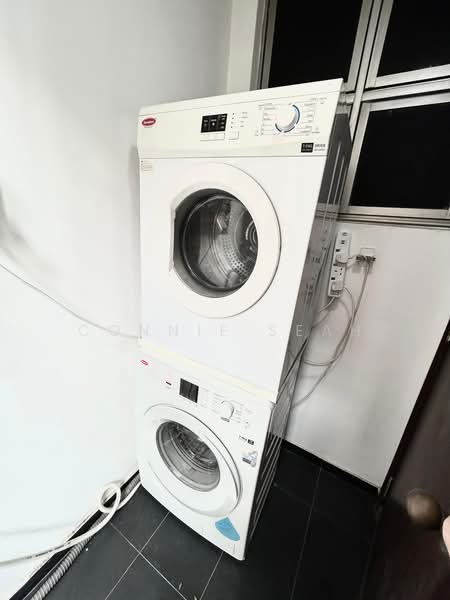 UE Square, 205 River Valley Road, Room Rental, 200 sqft, Condominium For Rent, by Connie Seah, 500165175 - Interior - PropertyGuru.com.sg