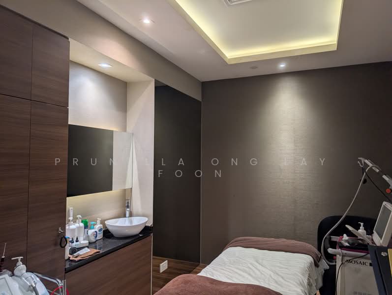 Novena Medical Center, 10 Sinaran Drive, 2,200 sqft, Medical For Rent, by Prunella Ong Lay Foon, 500165186 - Interior - CommercialGuru.com.sg
