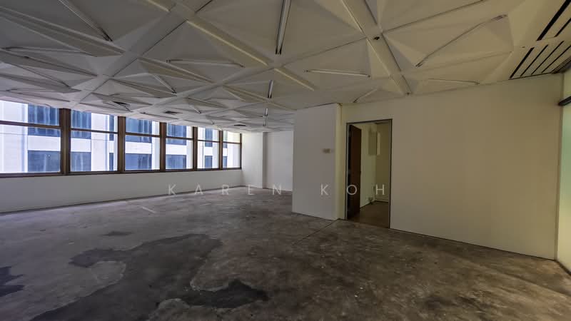 Peninsula Plaza, 111 North Bridge Road, 829 sqft, Office For Rent, by Karen Koh, 500165200 - Interior - CommercialGuru.com.sg