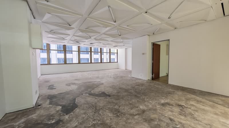 Peninsula Plaza, 111 North Bridge Road, 829 sqft, Office For Rent, by Karen Koh, 500165200 - Interior - CommercialGuru.com.sg
