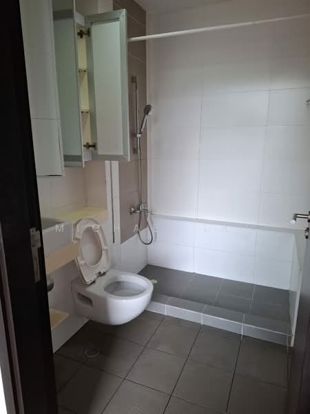 Mount Sophia Suites, 95 Sophia Road, 1 Bedroom, 431 sqft, Condominium For Sale, by Michael Lau, 500165210 - Bathroom - PropertyGuru.com.sg