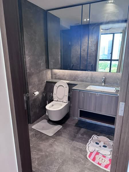 Kopar At Newton, 4 Makeway Avenue, 2 Bedrooms, 689 sqft, Condominium For Rent, by Gaynor Lim, 500165211 - Bathroom - PropertyGuru.com.sg