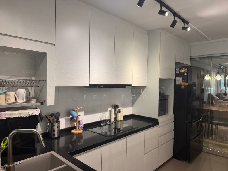 212 Bukit Batok Street 21, 212 Bukit Batok Street 21, 3 Bedrooms, 1,001 sqft, HDB Flat For Rent, by Jeff Foo, 500165212 - Kitchen - PropertyGuru.com.sg